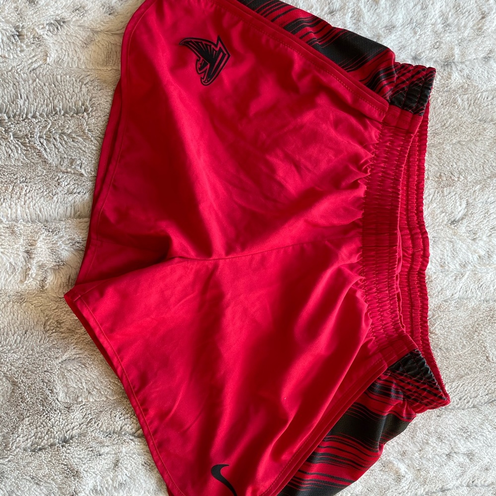 Atlanta Falcons Nike Dry-Fit Shorts